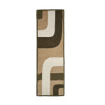 Rechthoekig Elitis Penny Lane vloerkleed in olijfgroen, beige en wit met een abstract gebogen patroon.
