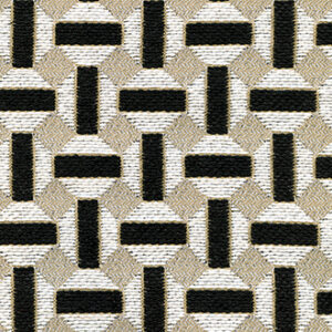 Patroon van de Elitis Sarnico outdoorstof met geometrisch ontwerp in zwart, wit en beige.