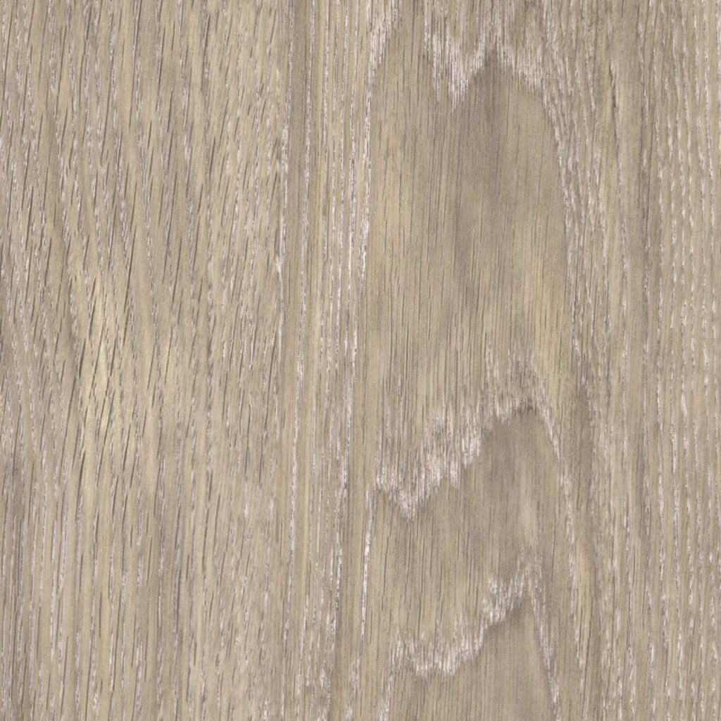 Beige behang met een houtnerfstructuur uit de Elitis Seve RM 1042 81 Marqueteries collectie.