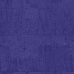 Diepblauw Elitis Atelier d'Artiste VP 880 43 behang met een grove textuur en een artistiek, geschilderd effect.