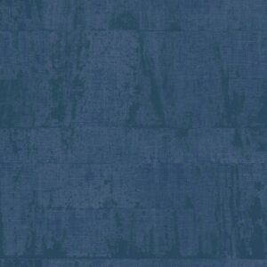 Donkerblauw Elitis Atelier d’Artiste VP 880 45 behang met een textuur die lijkt op verweerd linnen.