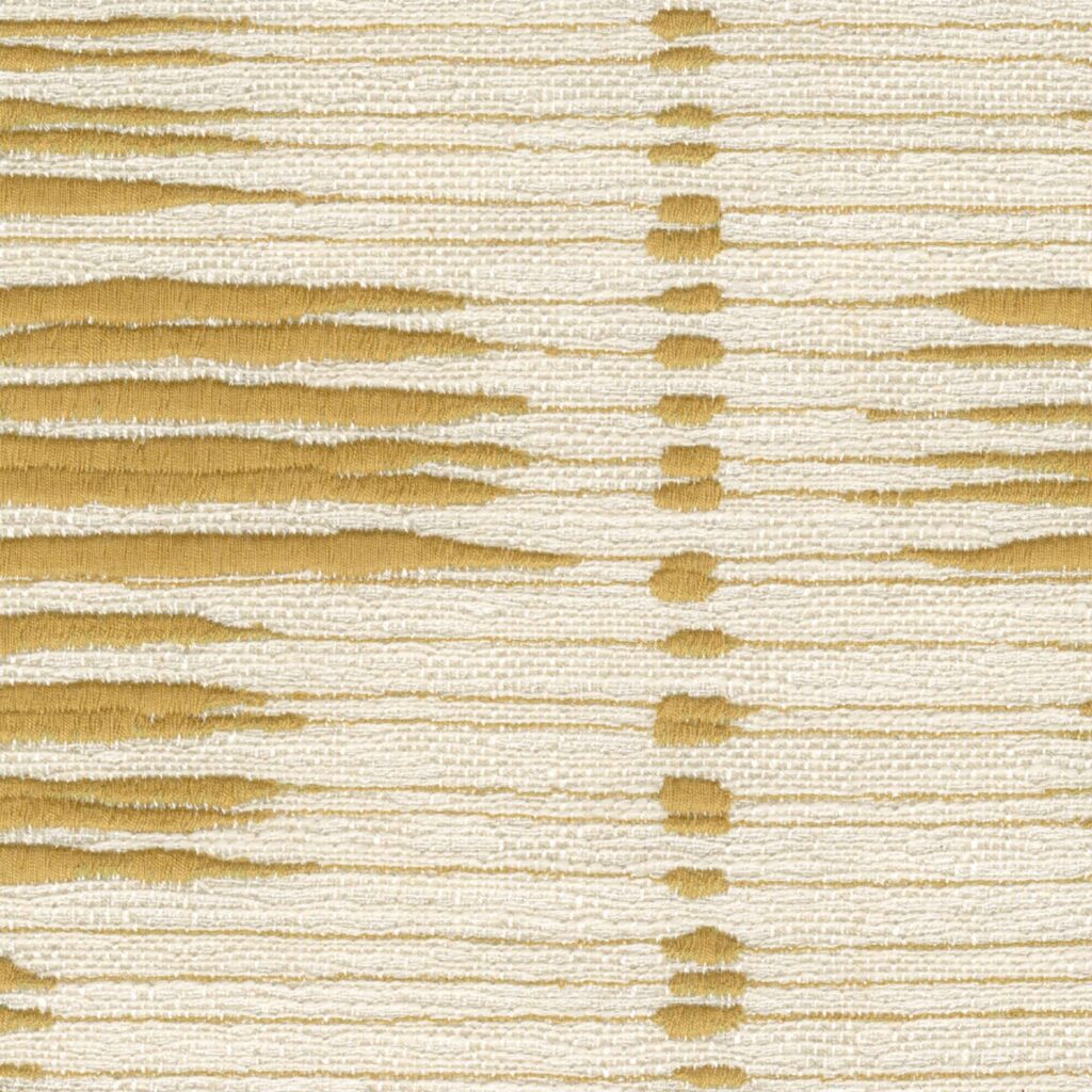 Beige en goudgeel textielpatroon van Elitis Baleares Talaia LZ 903 29 met horizontale lijnen en abstracte vormen.