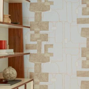 Modern interieur met Elitis Cuzco TP 332 behang uit de Voile de papier collectie in geometrisch patroon.