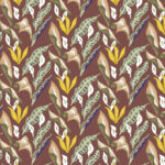 Elitis-behang Flower Power Fleur de lune TP 305 05 met een kleurrijk patroon van abstracte bladeren en bloemen op een dieprode achtergrond.
