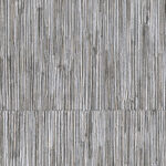 Grijs Elitis-behang uit de Formentera La Casa de Paja collectie met een verticale, straw-achtige textuur.