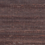 Bruin Elitis-behang Kosa Silk VP 928 82 met een horizontale textuur en zijdeachtige uitstraling.