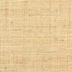 Close-up van Elitis Merida Cesteria RM 1017 03 behang met een geweven, natuurlijke rietstructuur in beige tinten.