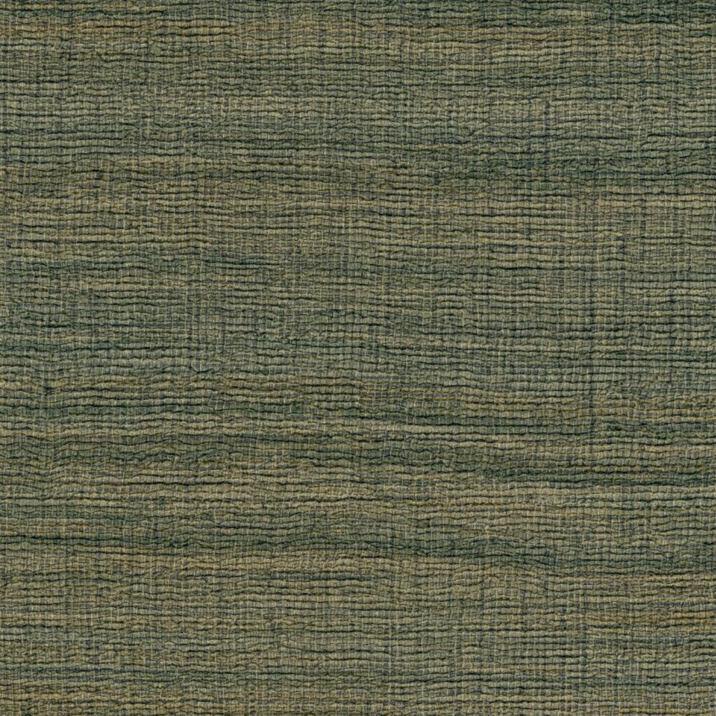 Structuurbehang Elitis Ceres Rhea VP 1008-62 met een geweven textielachtig patroon in groentinten.
