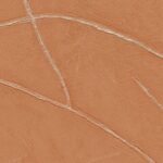 Detail van Elitis Kintsugi VP 1004-35 behang met een terracotta textuur en metallic lijnen die breuken imiteren.