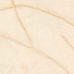 Beige Elitis Kintsugi VP 1004 52 behang met een textuur van subtiele goudkleurige scheurlijnen.
