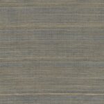 Detail van Elitis Maestria Pur Abaca RM 1071-87 behang met geweven textuur in blauw- en natuurtinten.