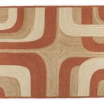 Vloerkleed Elitis Penny Lane TA 119 35 04 met een geometrisch patroon in aardetinten van beige, bruin en roest.