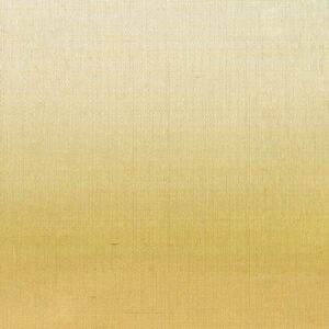 Lichtgeel Elitis Poesies de l’Instant RM 1082 14 behang met subtiele textuur en kleurverloop.