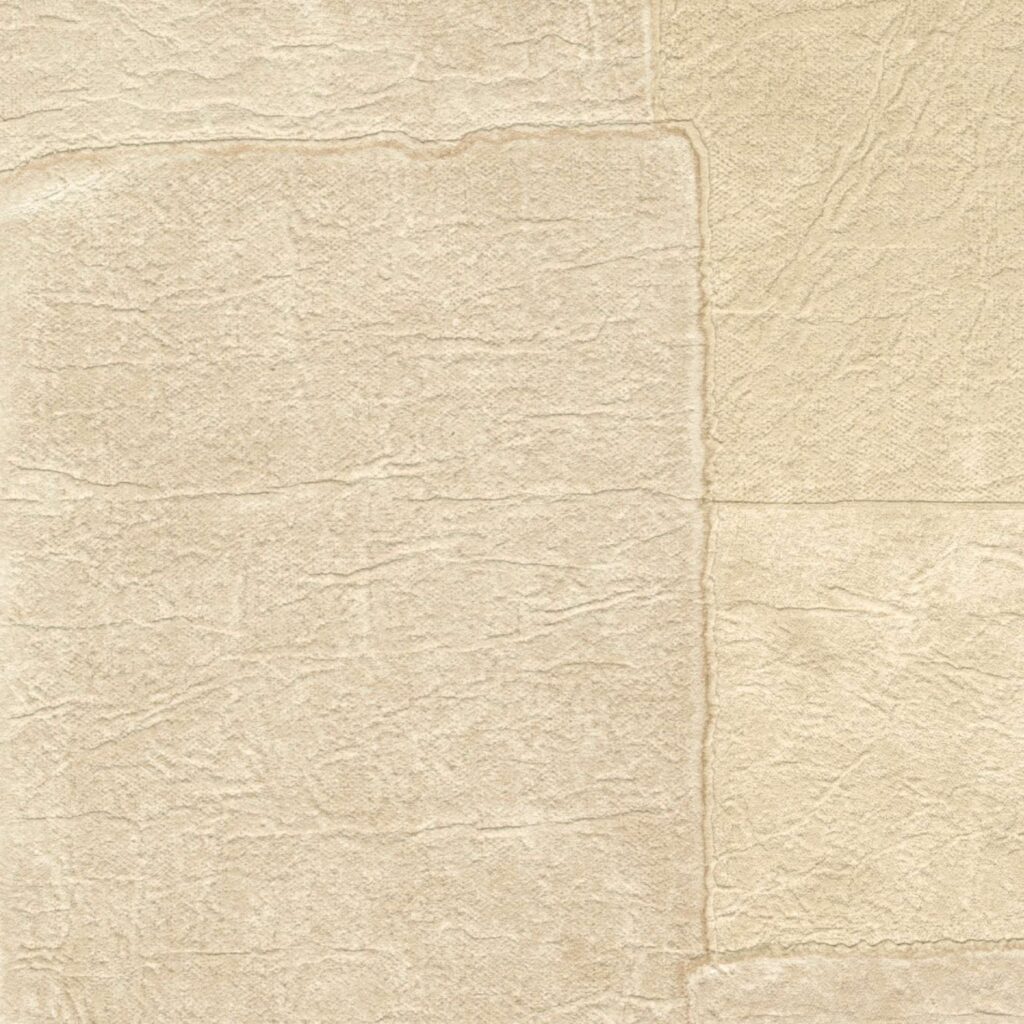Beige Elitis Sangpi VP 1018 06 behang met een textuur die doet denken aan handgemaakt papier of leer.