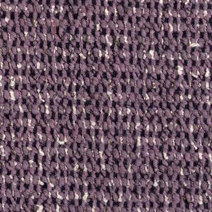 Close-up van de paarse geweven Elitis-stof Alchimia Intreccio LR 341 55 met een grove textuur.