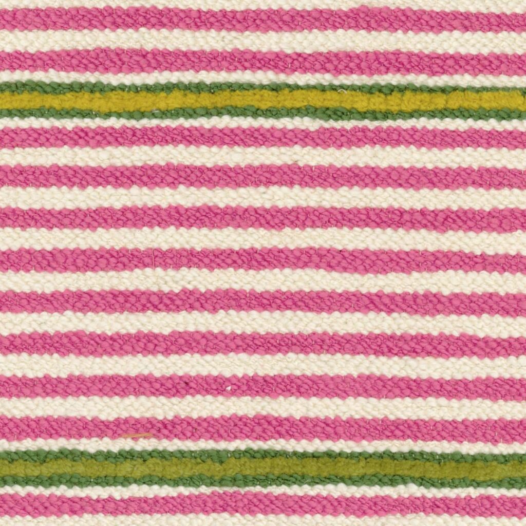 Stofpatroon Elitis Escondido LR 357 56 met horizontale strepen in roze, crème, groen en geel.