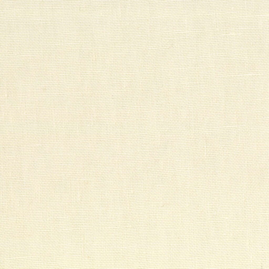 Crèmekleurige Elitis-stof Kaila LI 890 02 met een fijne, geweven textuur.