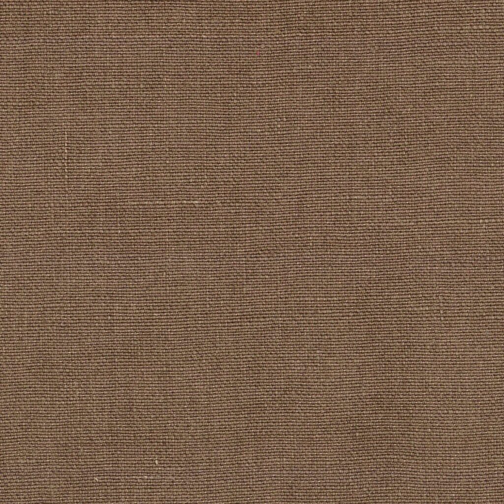 Bruine Elitis-stof Kaila LI 890 74 met een fijn geweven textuur.