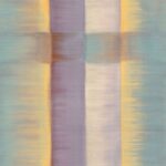 Abstract patroon op Elitis Tribus Carthagene RM 1080-40 behang met verticale en horizontale banen in pastelkleuren.
