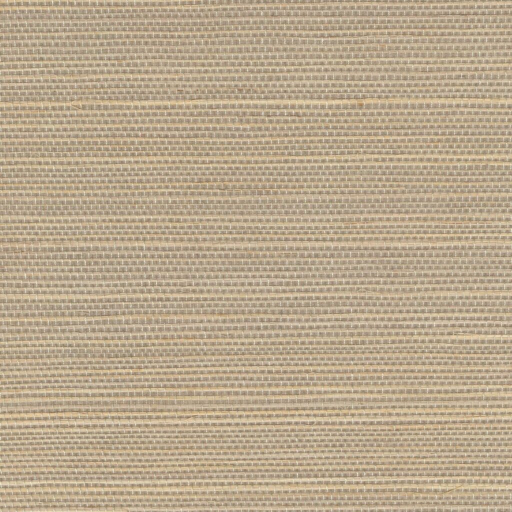 Beige geweven wandbekleding met een fijne horizontale structuur uit de Elitis Tribus Favoris RM 1070-04 collectie.