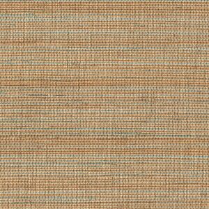 Behang met een natuurlijke, geweven textuur in beige- en zandtinten uit de Elitis Tribus Favoris collectie (RM 1070 40).