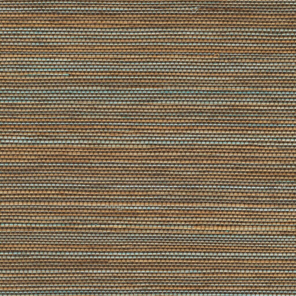 Close-up van het geweven textuurpatroon van Elitis Tribus Favoris RM 1070 45 in aardetinten en blauwgrijs.