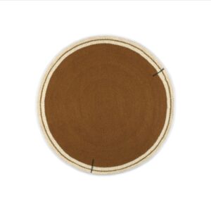 Rond Elitis vloerkleed Oscar TA 131 26 08 in bruintinten met crèmekleurige rand en subtiele zwarte accenten.