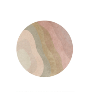 Rond vloerkleed in zachte aardetinten met een golvend patroon, model Limited Edition Allegro Low Tidal Tan.