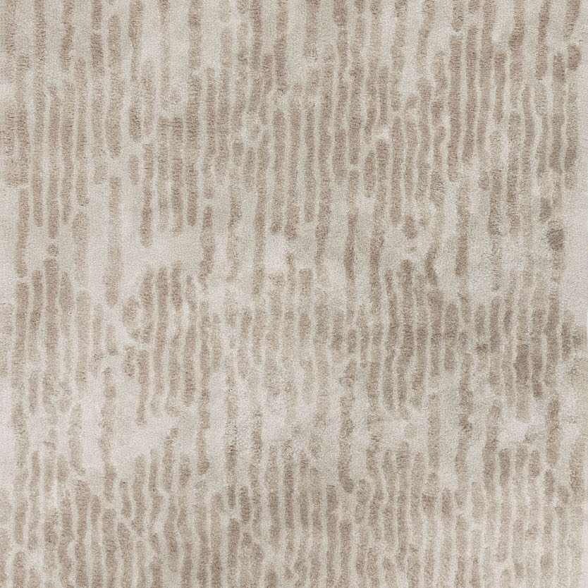 Beige limited edition vloerkleed Cosmic Vista White Pepper met een abstract strepenpatroon.