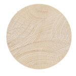 Rond vloerkleed Spiro Sand met een lichtbeige kleur en wit grafisch lijnpatroon.