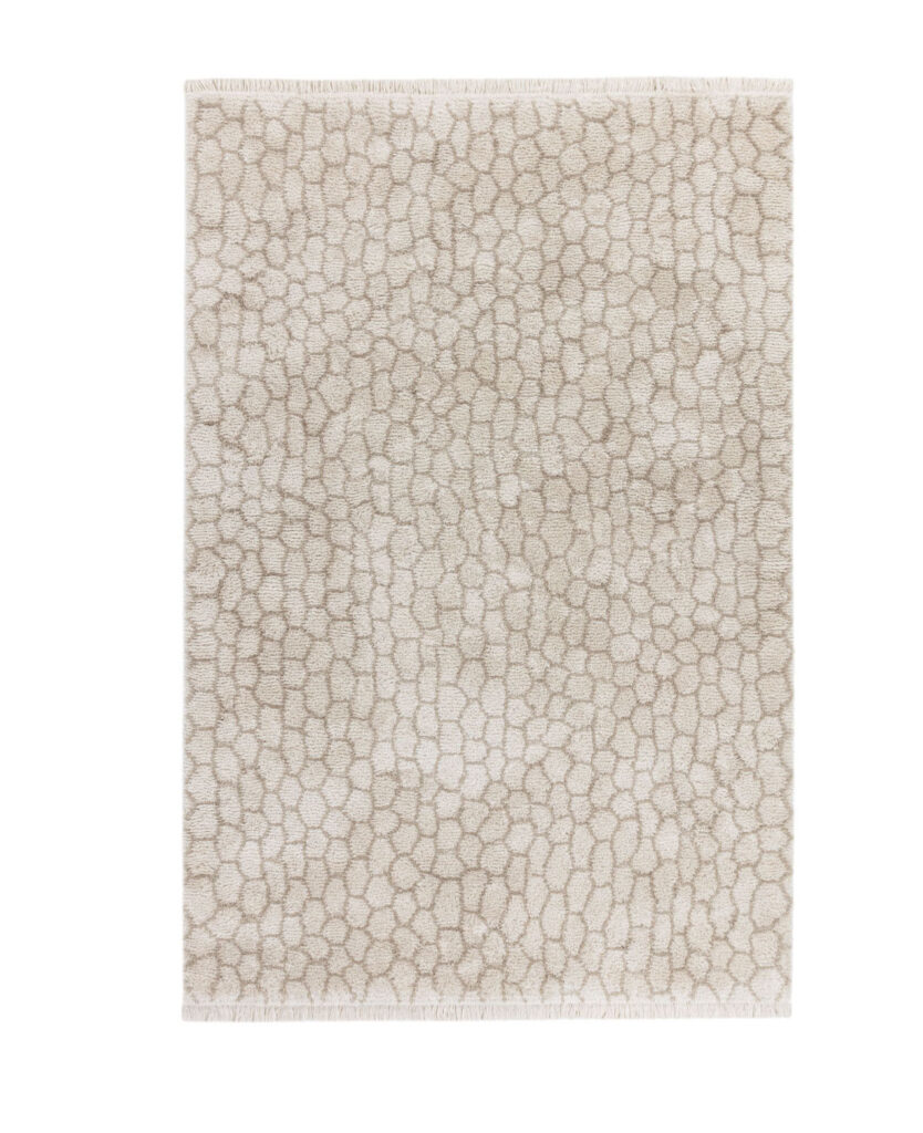 Beige limited edition vloerkleed Cosmic Mongolia Papyrus met organisch patroon en zachte textuur.