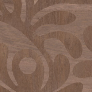 Houten oppervlak met ingegraveerd organisch patroon uit de Moooi Woodblock Beetle Fern collectie.