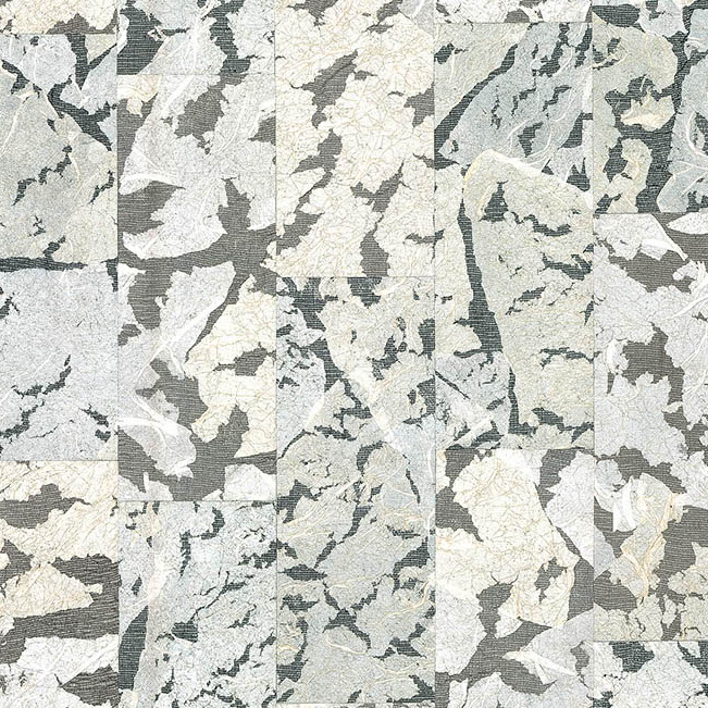 Abstract zwart-wit behangpatroon van Moooi met een fragmentarisch camouflage-achtig ontwerp uit de Armoured Boar-serie.