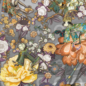 Decoratief behang met bloemenpatroon in grijstinten en kleurrijke apen in Japanse kleding, uit de Moooi Tokyo Blue Rendezvous collectie.