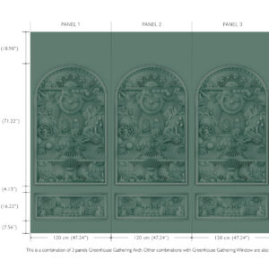 Groene wandbekleding bestaande uit drie panelen met het decoratieve patroon 'Greenhouse Gathering Arch' van Moooi.