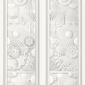 Wit reliëfbehang met een gedetailleerd bloemen- en natuurpatroon uit de Moooi Wallcovering Greenhouse MO5050 collectie.