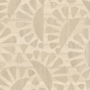 Beige wandbekleding met abstract houtblokpatroon van halve cirkels en gestileerde bladvormen uit de Moooi Green House collectie.