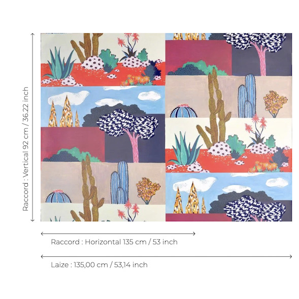 Behangpatroon "Riad" van Pierre Frey met kleurrijke woestijnlandschappen, cactussen en grafische bomen.