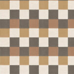 Geblokt tegelpatroon Plaza-21004 met vierkante tegels in beige, bruin, wit en grijstinten.