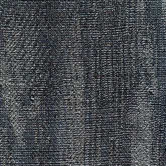 Donkerblauw en grijs gemêleerd tapijtpatroon VP-723-11 met een grove textuur.