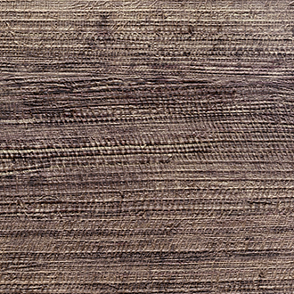 Textuur van het houtdecor VP-725-12 met een horizontaal, grof geweven patroon in bruin-grijze tinten.
