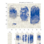 Digitale visualisatie van het wanddecoratiepatroon VP-881-01 "Santorin" met abstracte blauwe vormen op een beige achtergrond, inclusief afmetingen en paneelindeling.