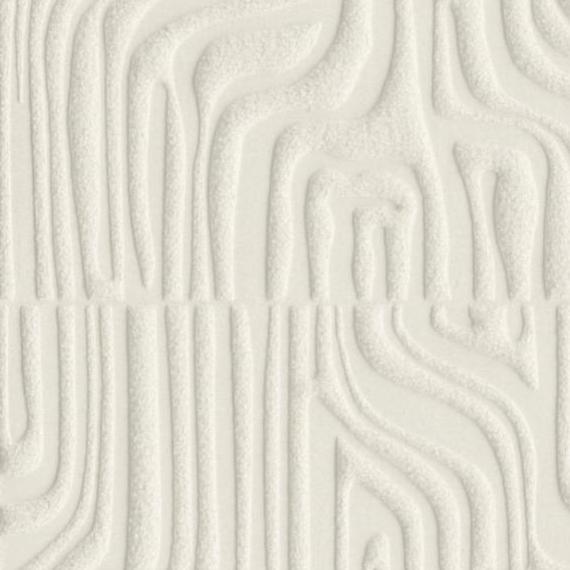 Licht reliëfbehang met organisch golvend patroon in een sneeuwwitte kleur uit de Arte Cloud 30830 Snow collectie.