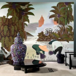 Sfeervol interieur met Arte behang 'Hills of Sapa' met Aziatisch landschapsmotief en moderne meubels op de voorgrond.
