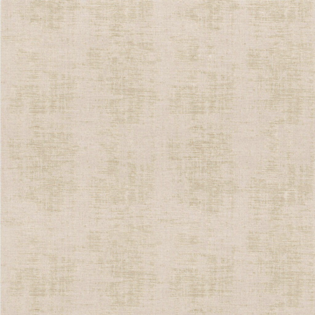 Beige behang uit de Casamance Johara collectie met een subtiele textuur en linnenachtige uitstraling.