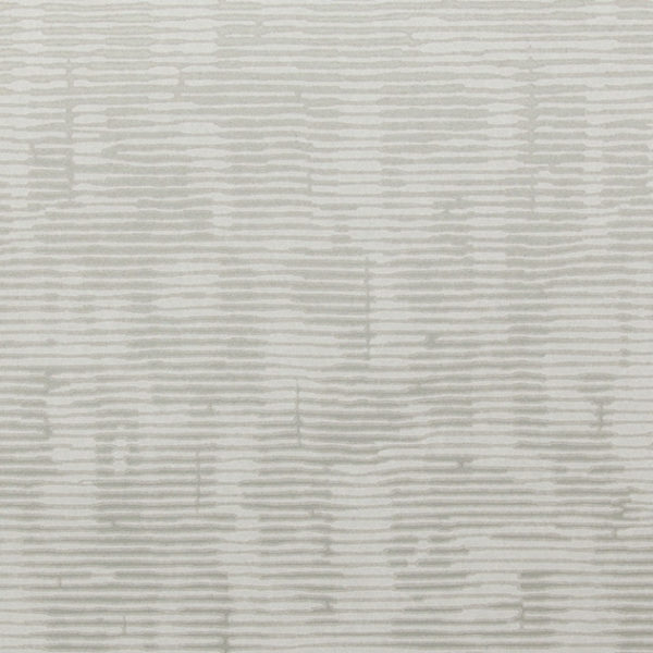Lichtgrijze textielstructuur met een onregelmatig horizontaal lijnpatroon uit de CA52-collectie.