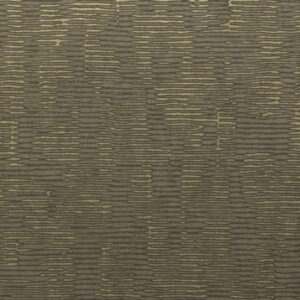 Donkerbruine textielstructuur met een horizontaal, goudkleurig lijnpatroon uit de CA55-collectie.