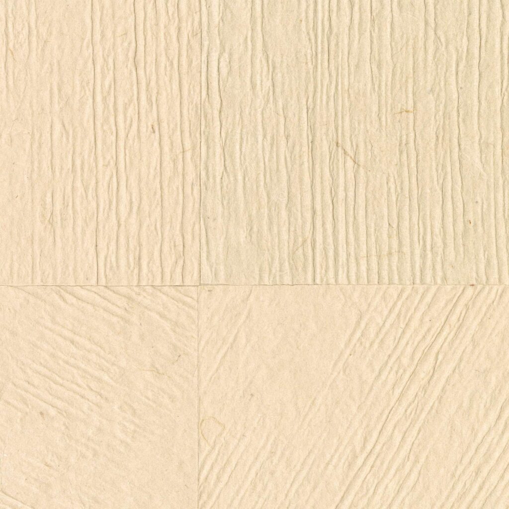 Beige Elitis Hanji Koshi RM 1060 03 behang met subtiele geometrische vlakken en fijne reliëfstructuur.