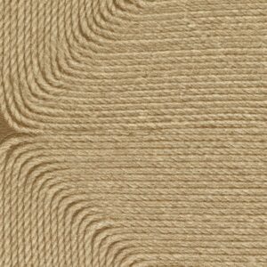 Detailopname van het wandbekledingsontwerp 'Cocon VP 994 10' uit de Elitis Cordes Sensibles x Véronique de Soultrait collectie, met golvende patronen van strak geweven touw in een zandkleur.