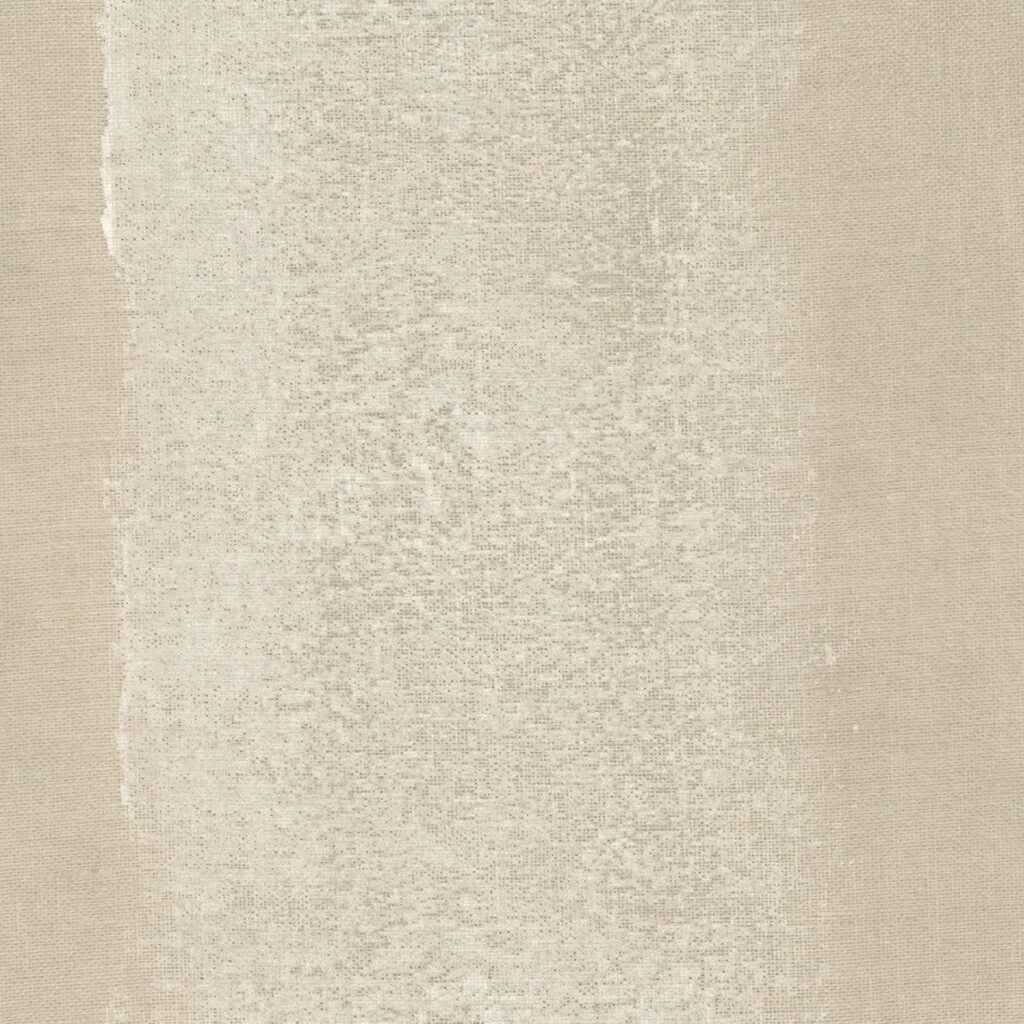 Beige Elitis-stof Ephemere Univers LI 895 05 met een subtiel verweerd en textuurrijk patroon.